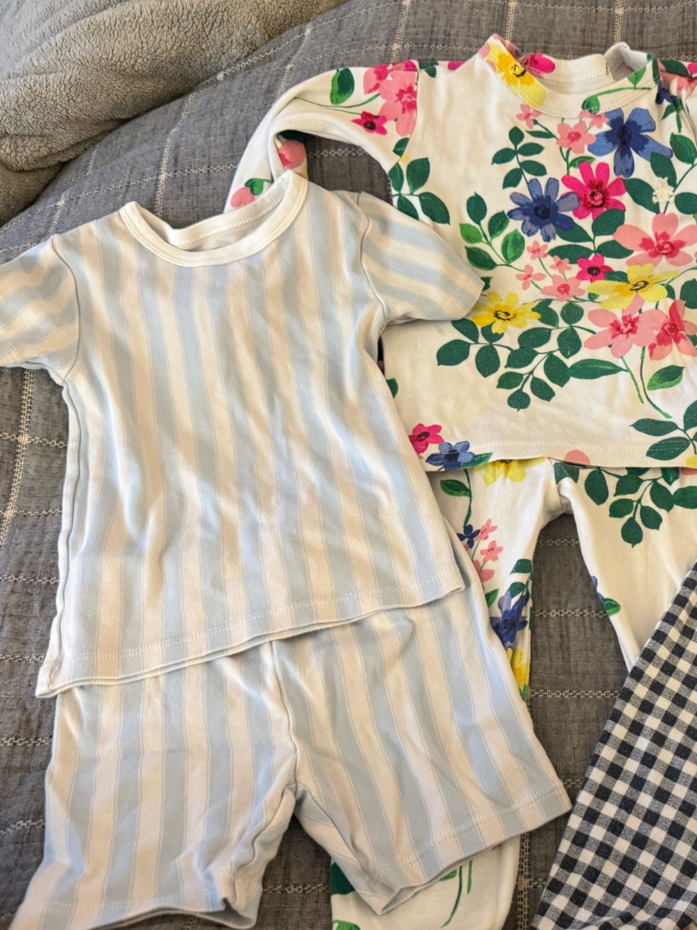 Baby Gap and Sofia grange 3T pajama bundle
